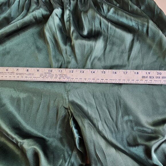 Erika Taylor Pajama Set Forest Green Large - Picture 5 of 10